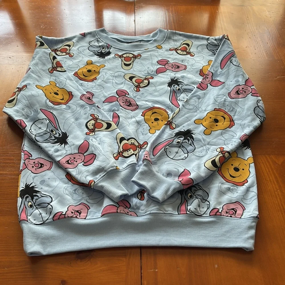 NWOT Disney Winnie the Pooh & Friends Allover Graphic Sweatshirt Light Blue XS - Picture 14 of 15